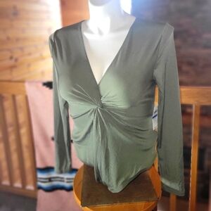 💰⏳️Bar III long sleeve bodysuit in Dusty Olive NWT SIZE XL